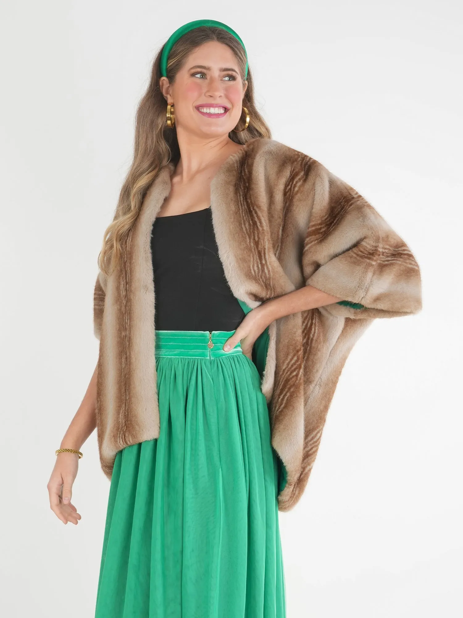 Coco Cape - Fur