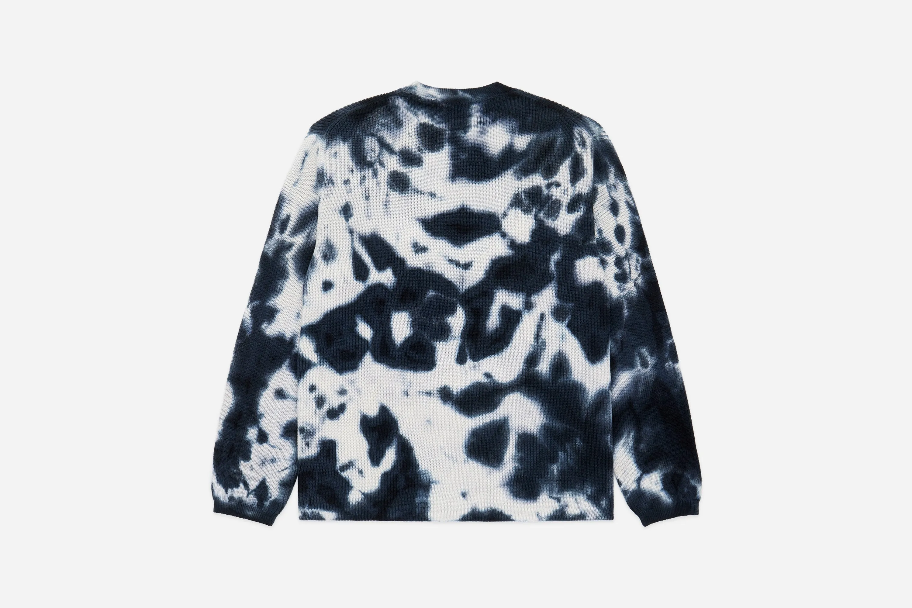 Sure! Here is an optimized title for the e-commerce product:

Stylish Ink Blot Garment-Dyed Knit Long Sleeve Sweater for Ultimate Comfort