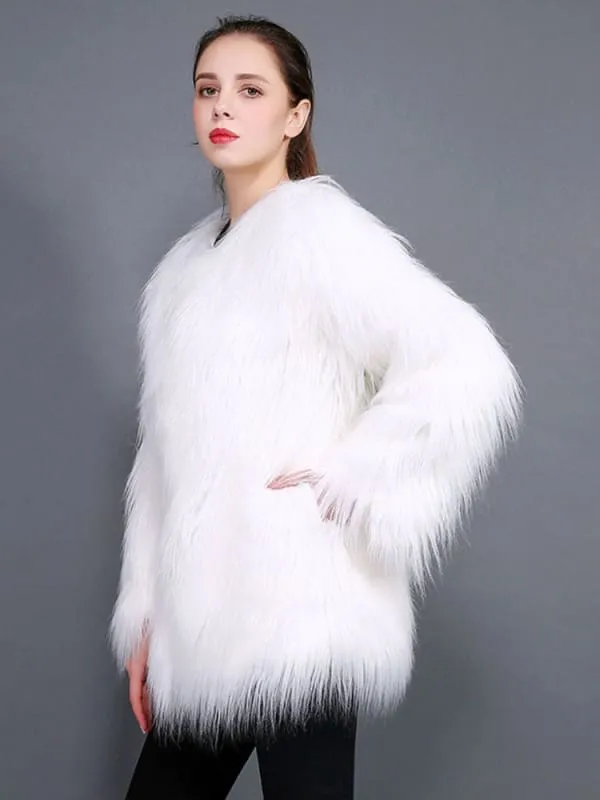 New White Faux Fur Coats Long Sleeves Casual Oversized Jewel Neck Short Winter Coat