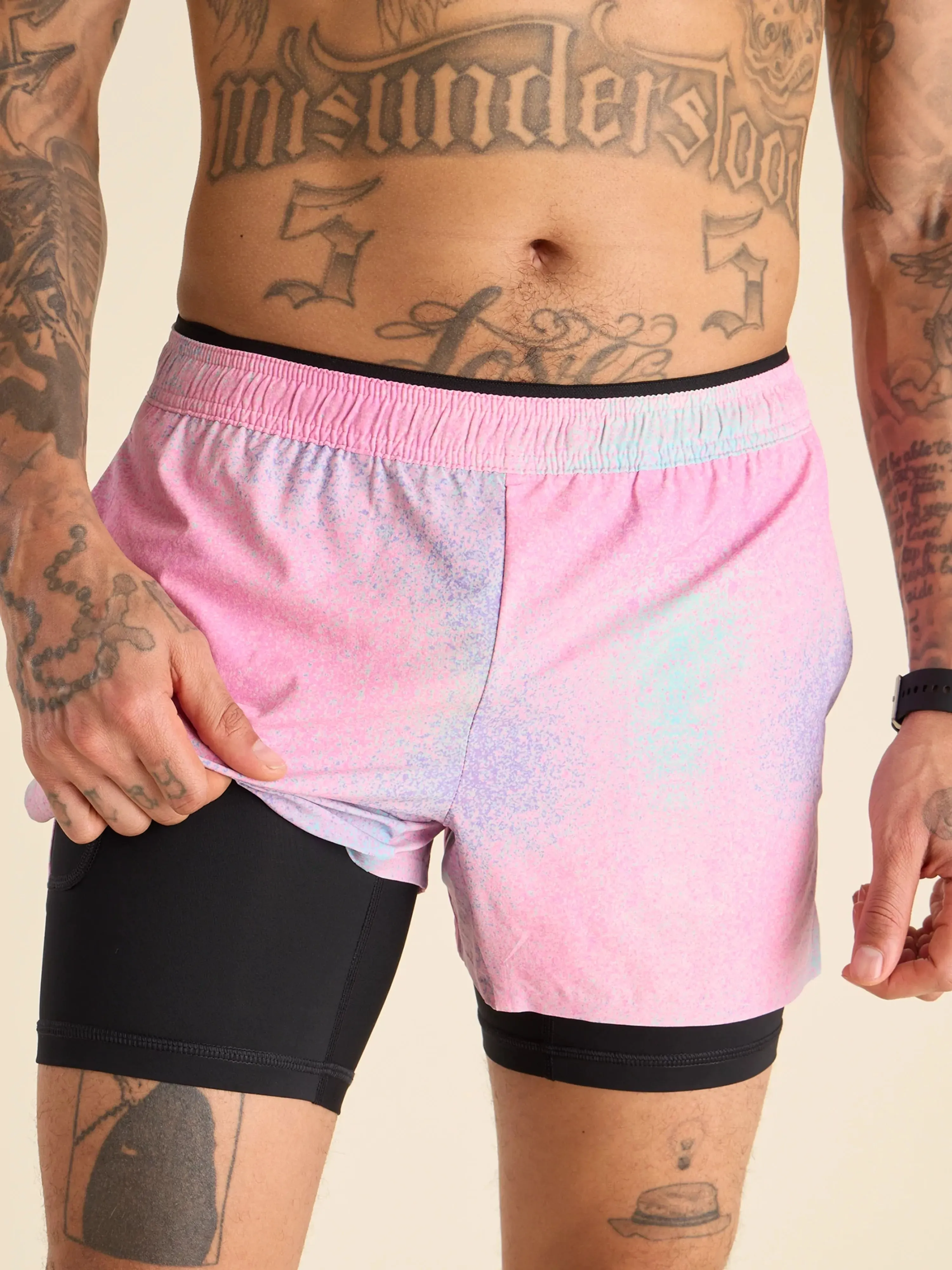 The Vaporwaves  4" (Ultimate Training Short)