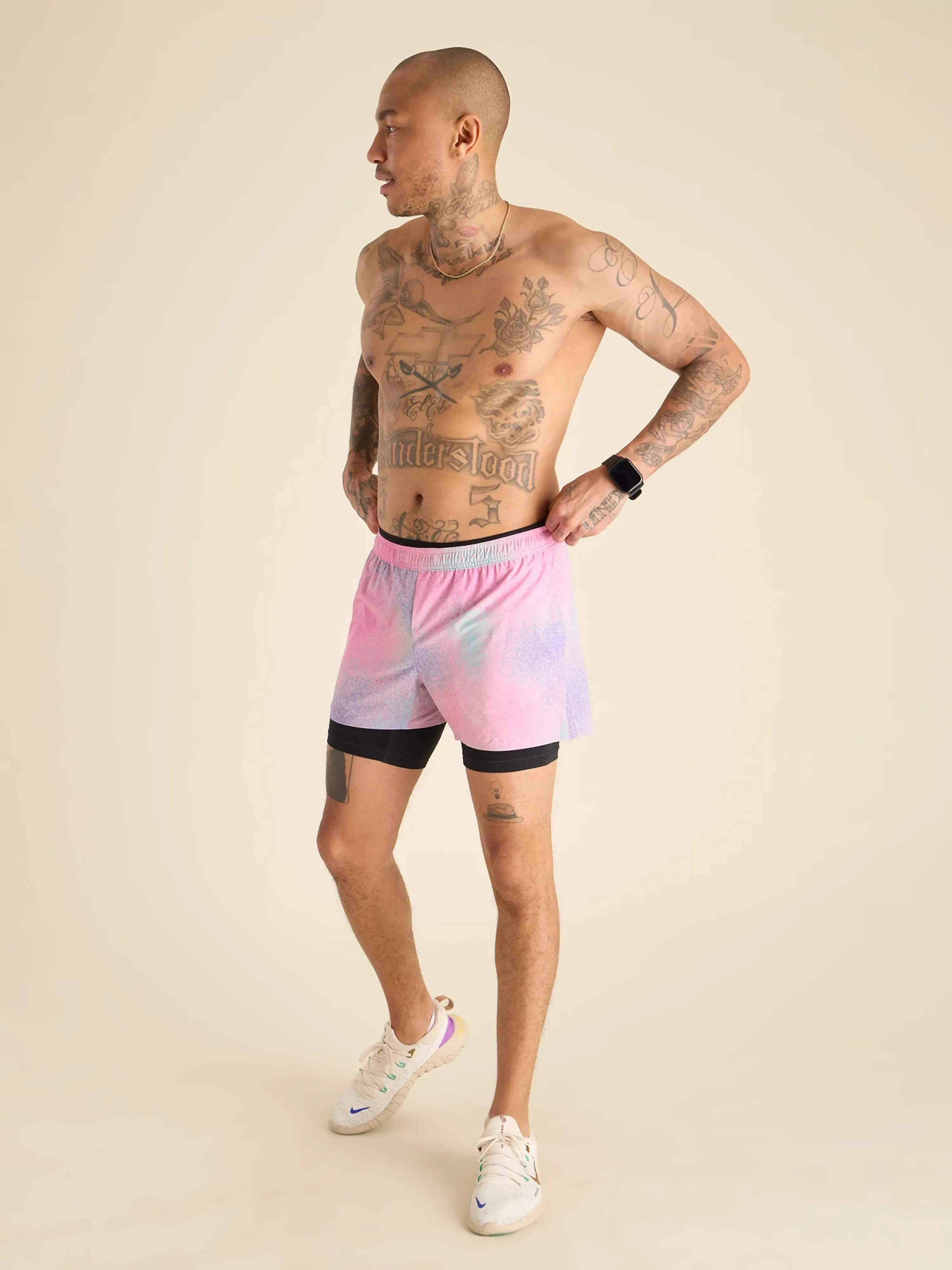 The Vaporwaves  4" (Ultimate Training Short)